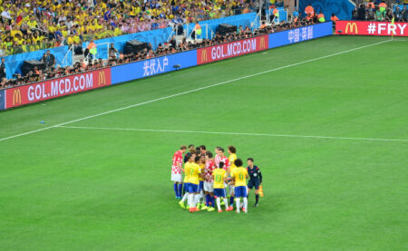 字母哥砍下 字母哥砍下