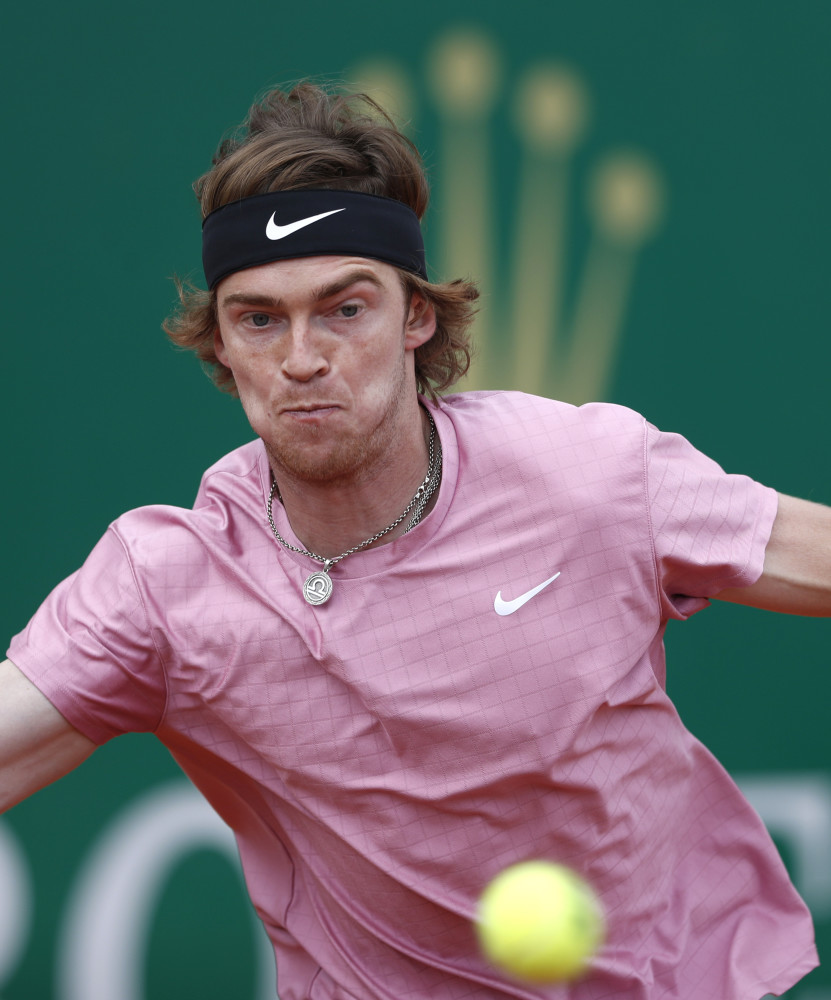 许多球迷认 许多球迷认